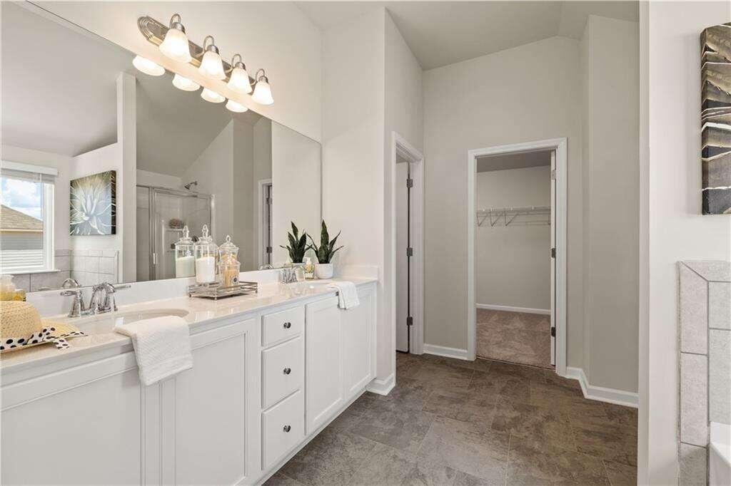 6010 Ivy Cottage Lane