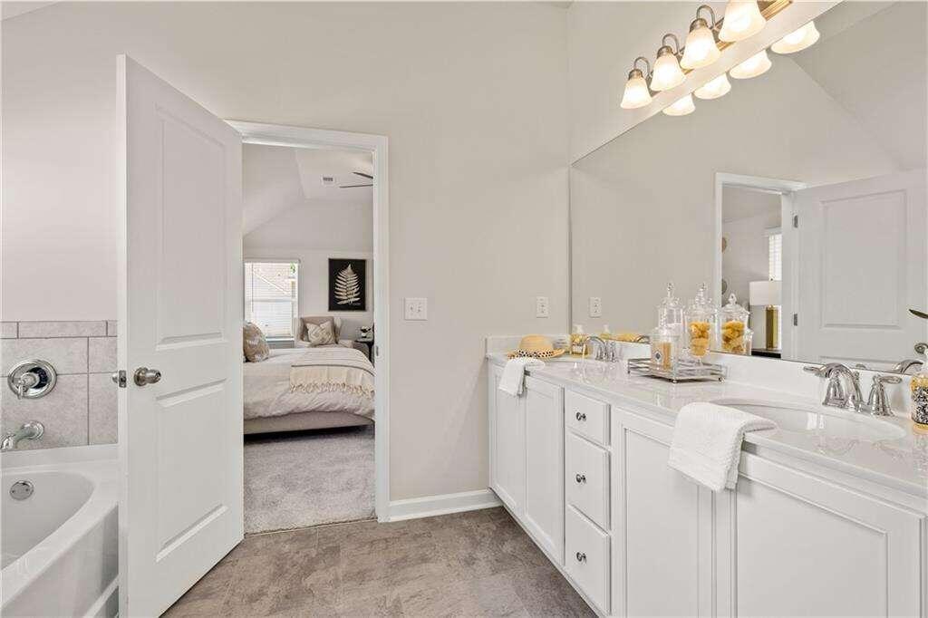 6010 Ivy Cottage Lane