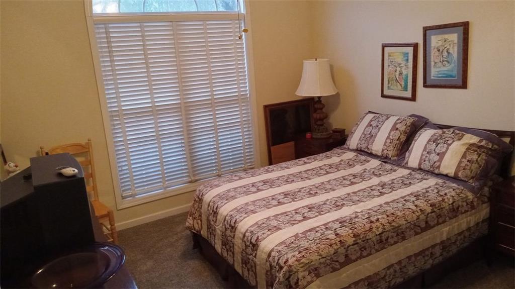 2562 PENDERGRASS Court