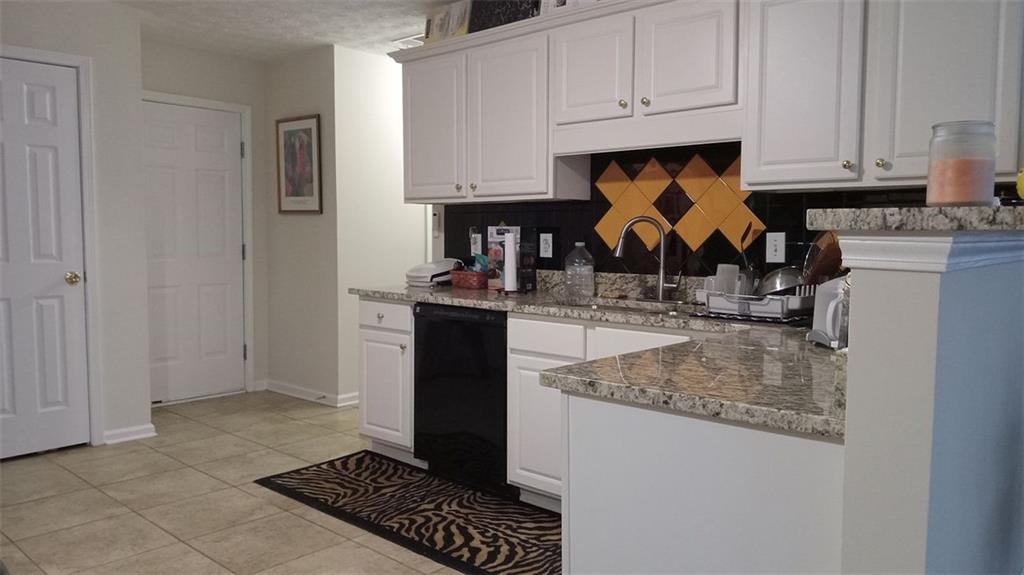 2562 PENDERGRASS Court