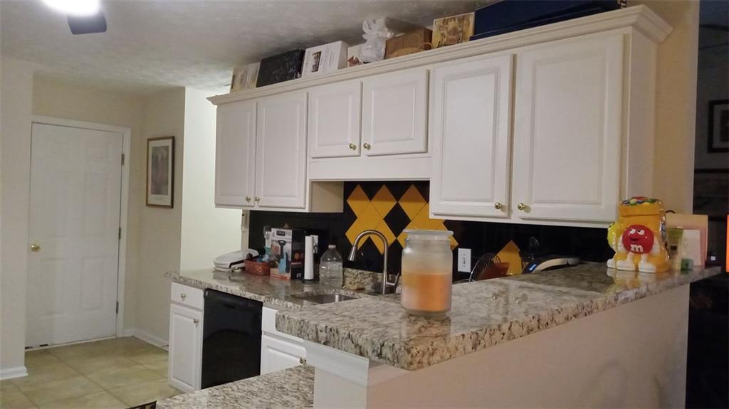 2562 PENDERGRASS Court