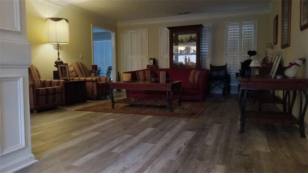 2562 PENDERGRASS Court