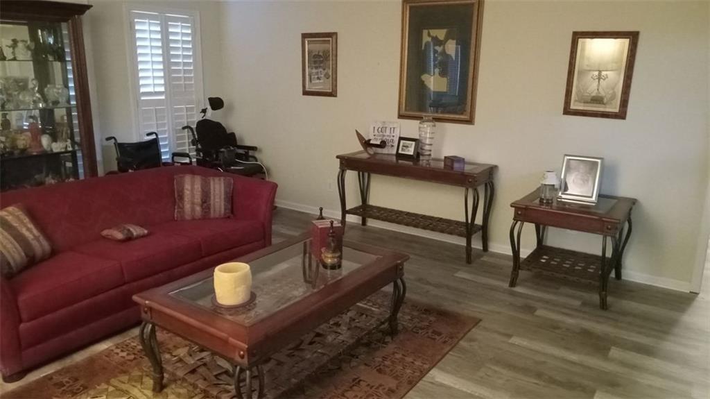 2562 PENDERGRASS Court