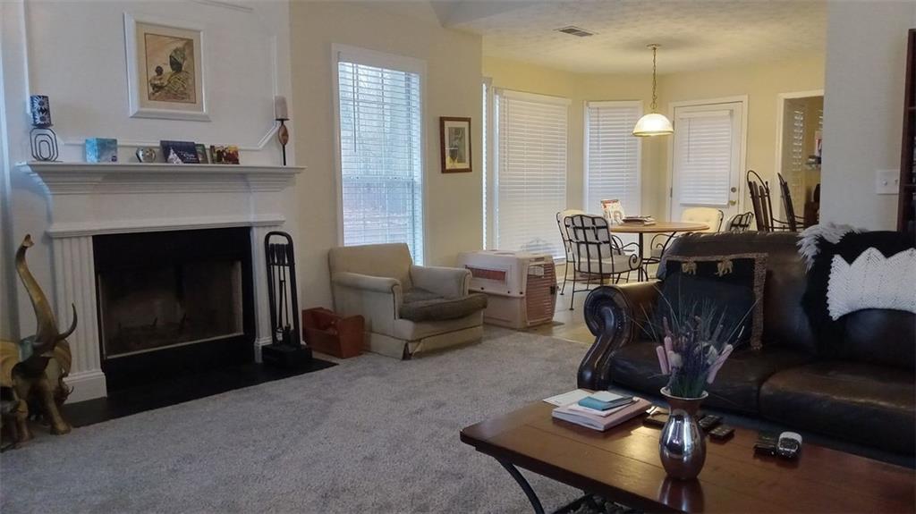 2562 PENDERGRASS Court