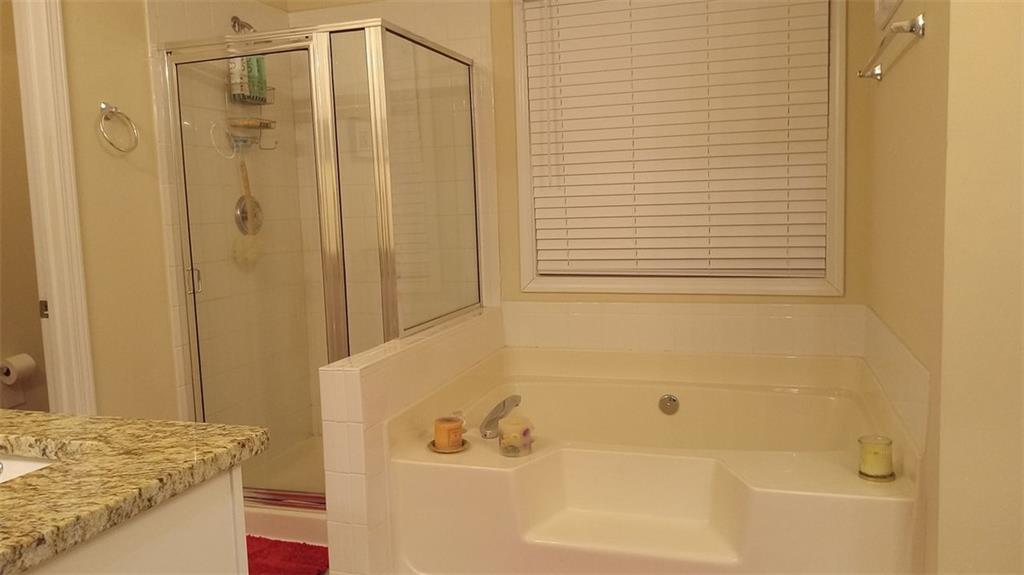 2562 PENDERGRASS Court