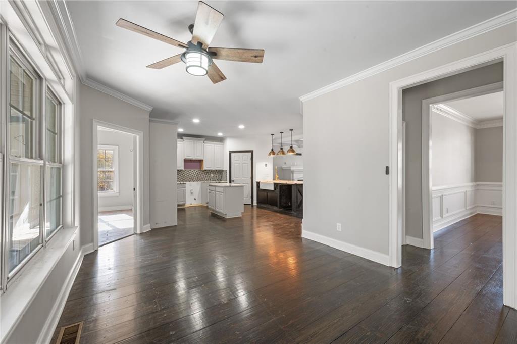 504 Holly Oak Way