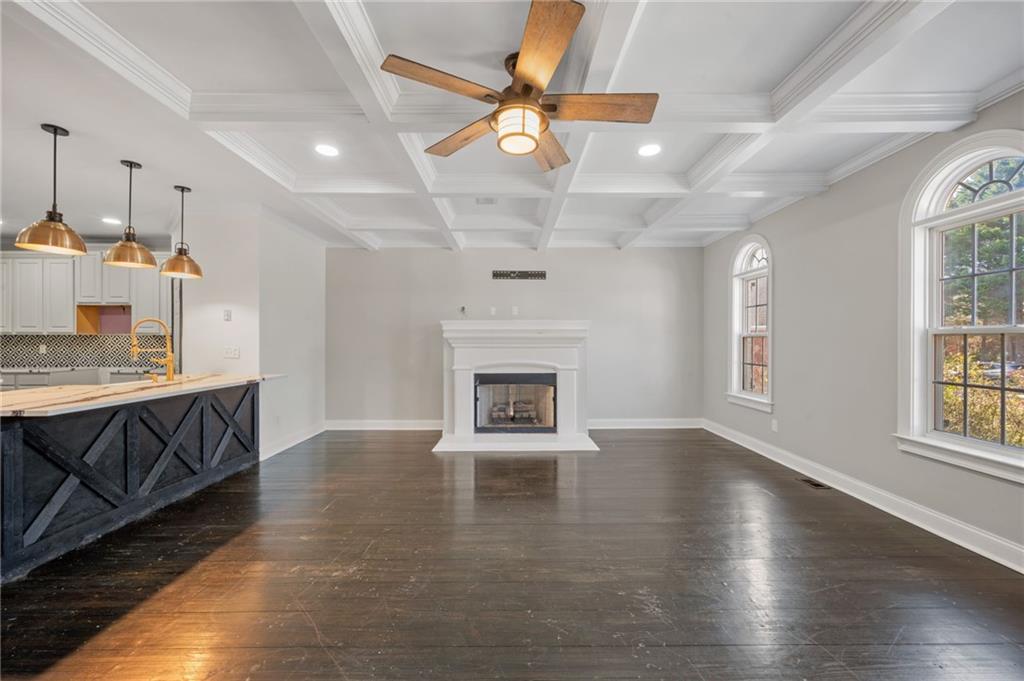 504 Holly Oak Way