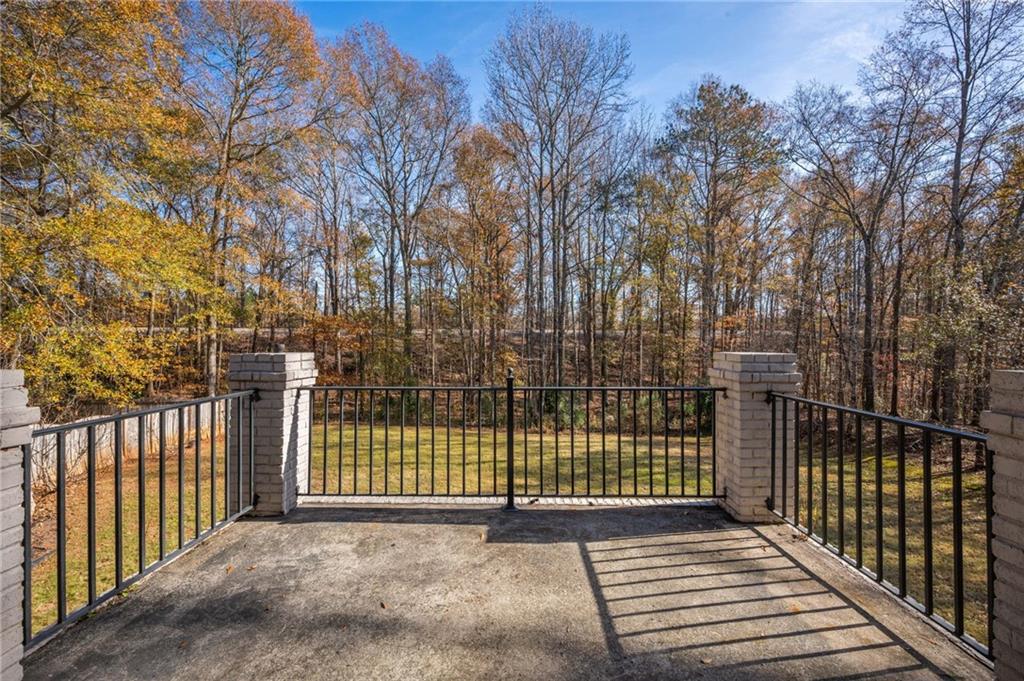 504 Holly Oak Way