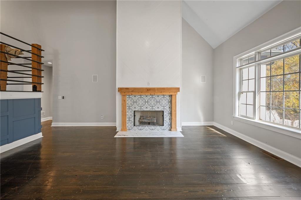 504 Holly Oak Way