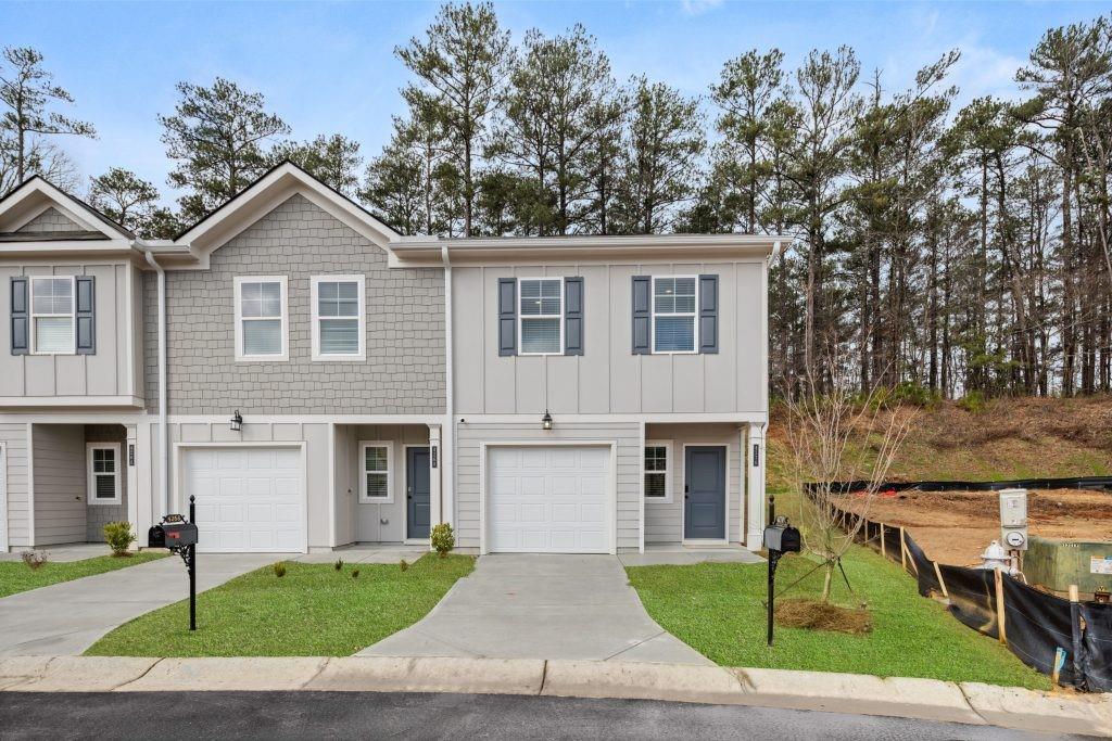 4258 SW Notting Hill Drive Unit 32