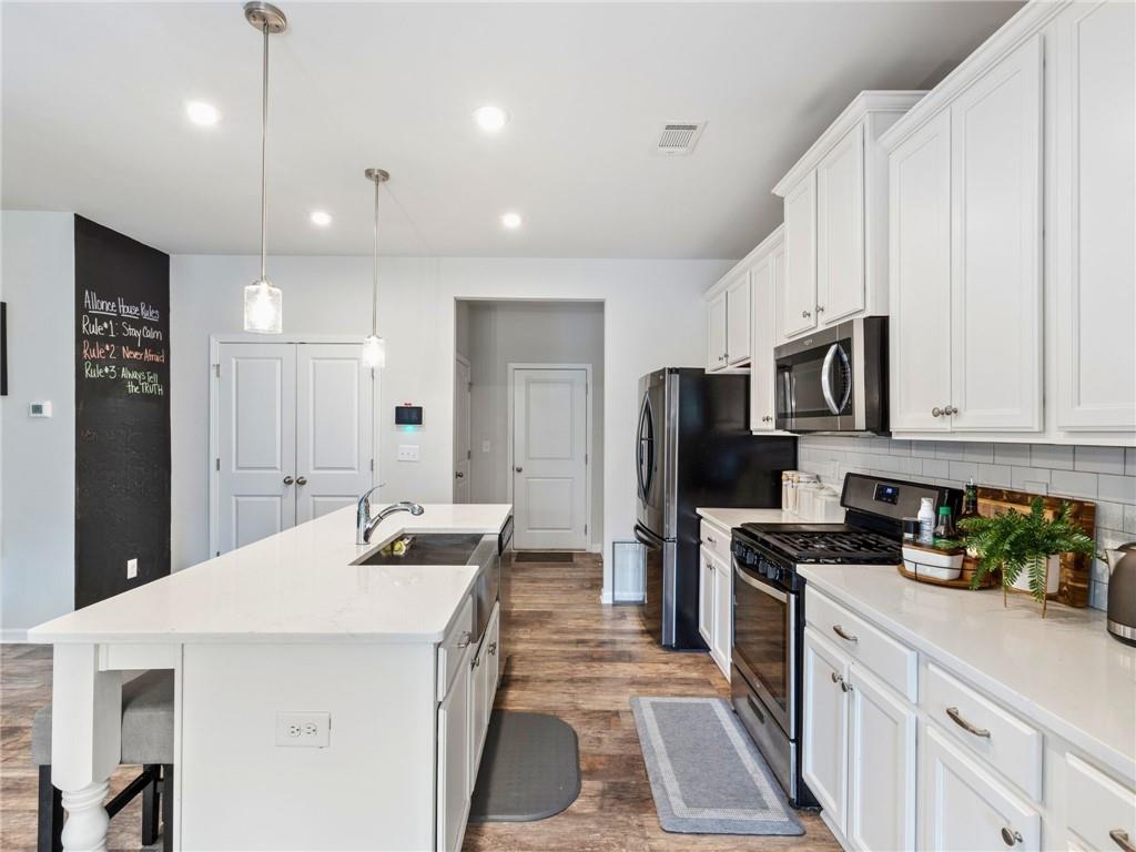 1048 Shadow Glen Drive