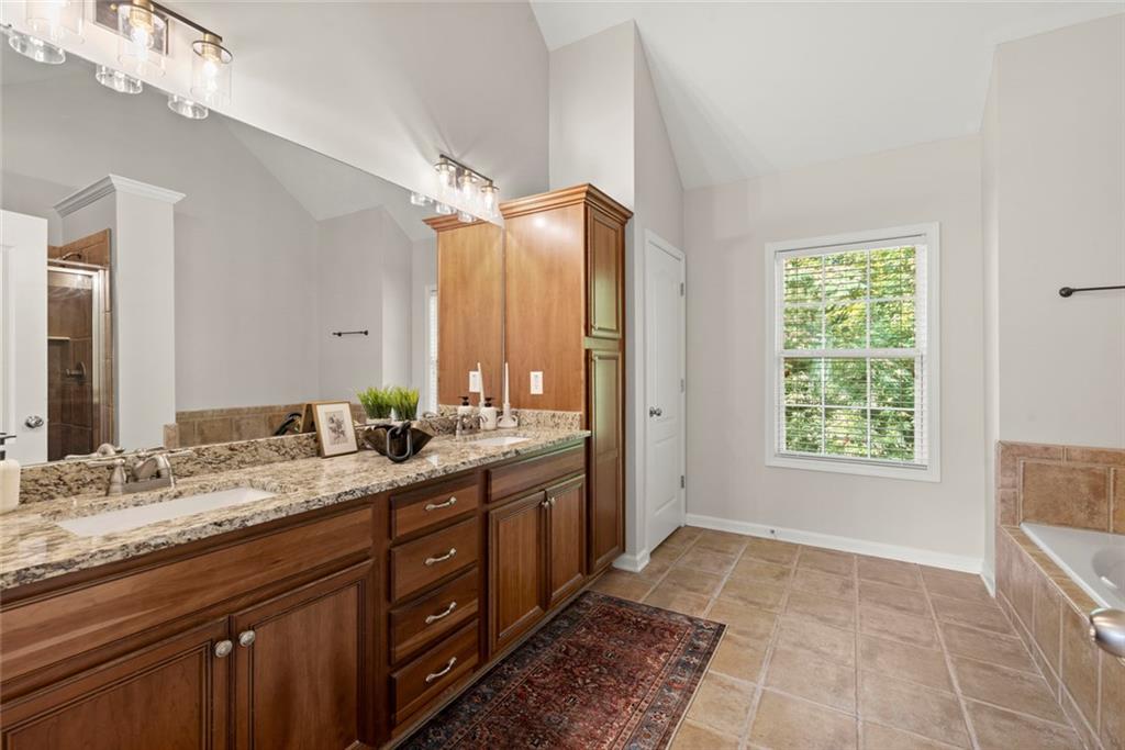5270 Estates Drive