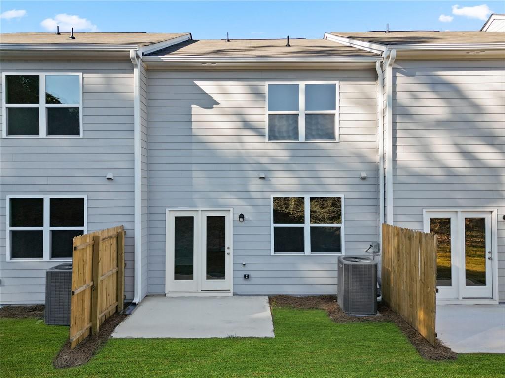 541 Magnolia Circle