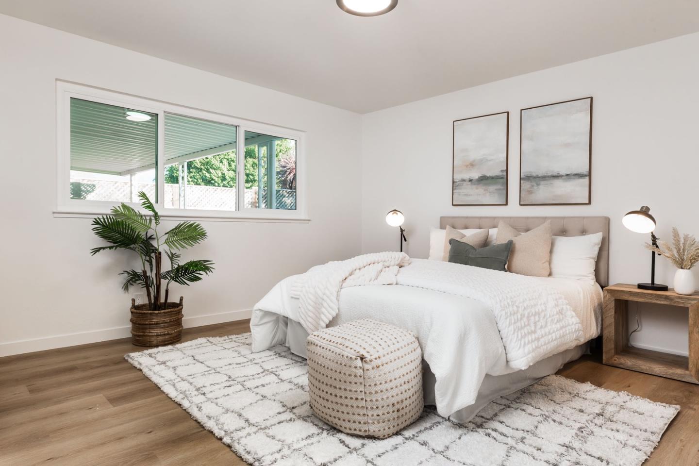 908 Sapphire CT