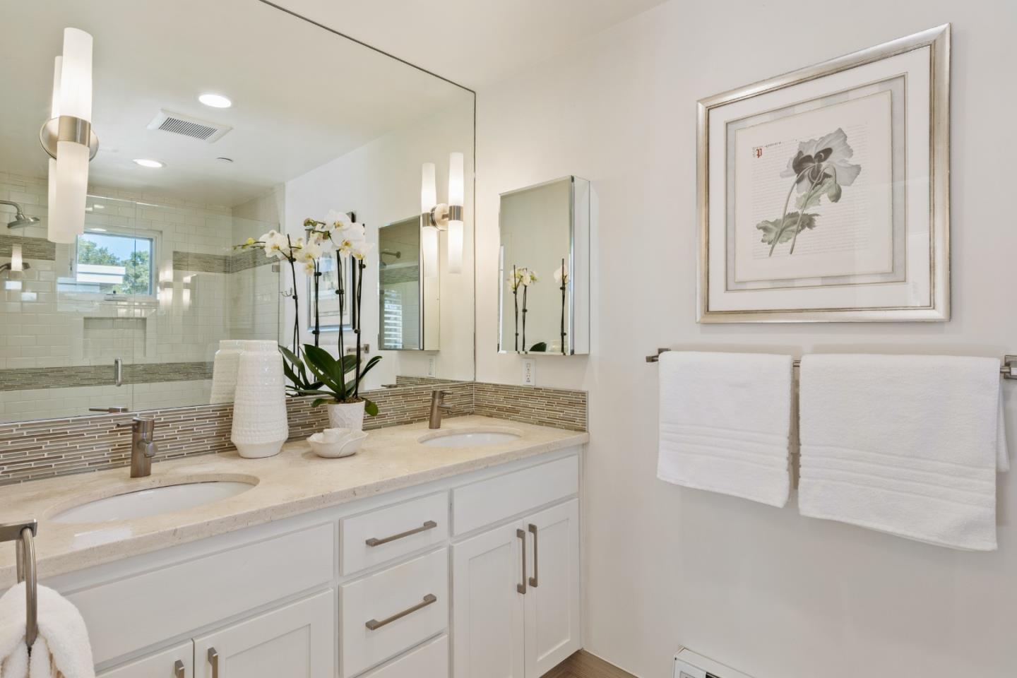 1596 Columbus Av - Easton Addition