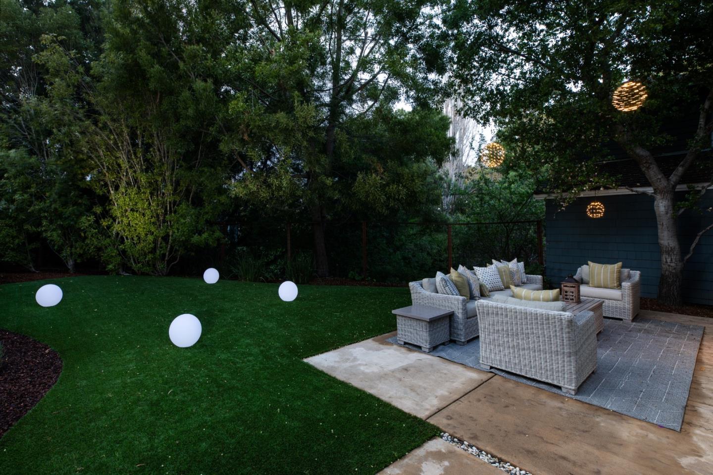 1596 Columbus Av - Easton Addition