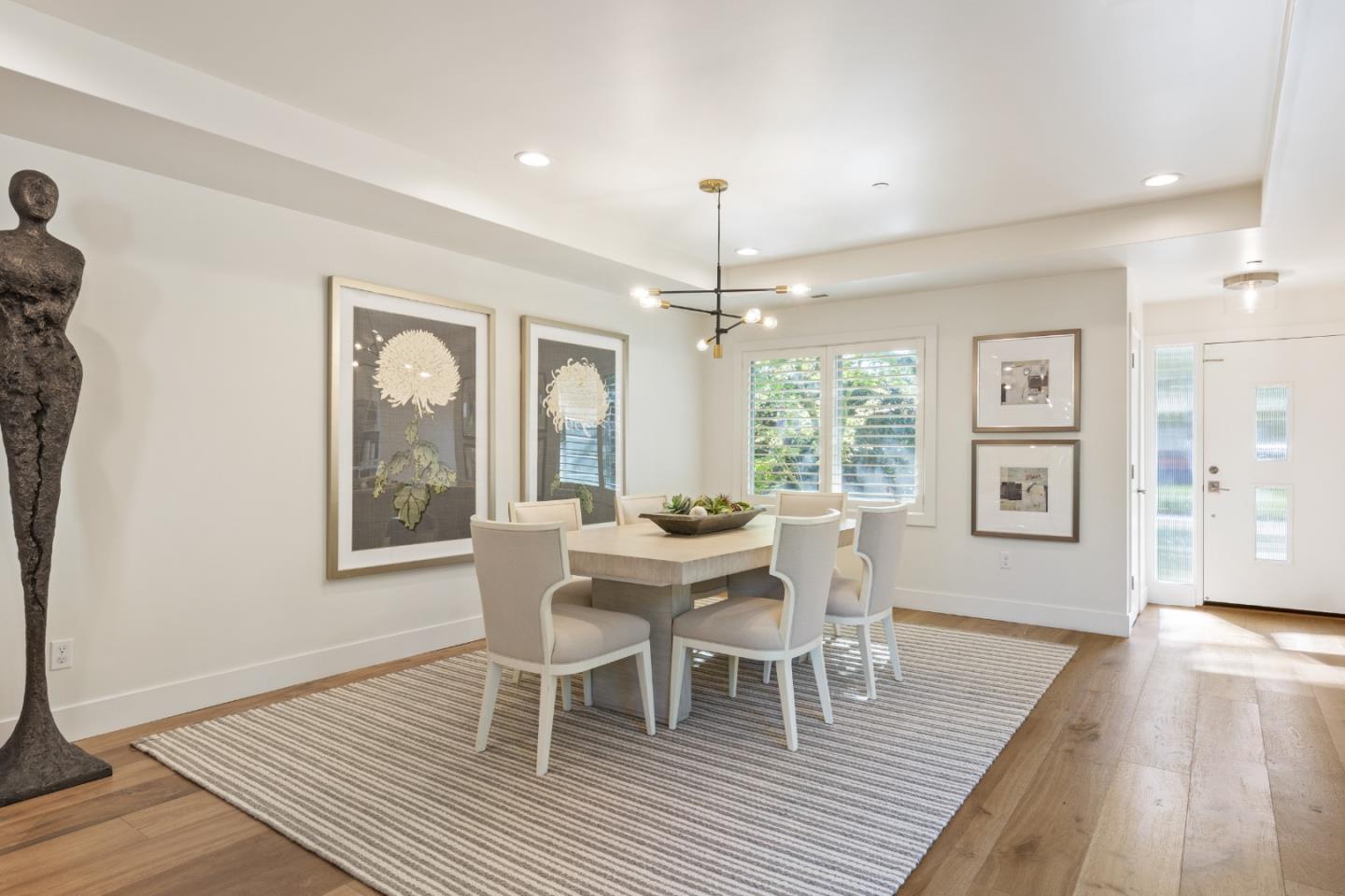 1596 Columbus Av - Easton Addition