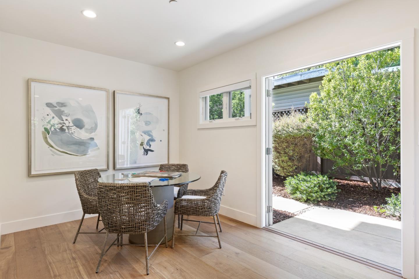 1596 Columbus Av - Easton Addition