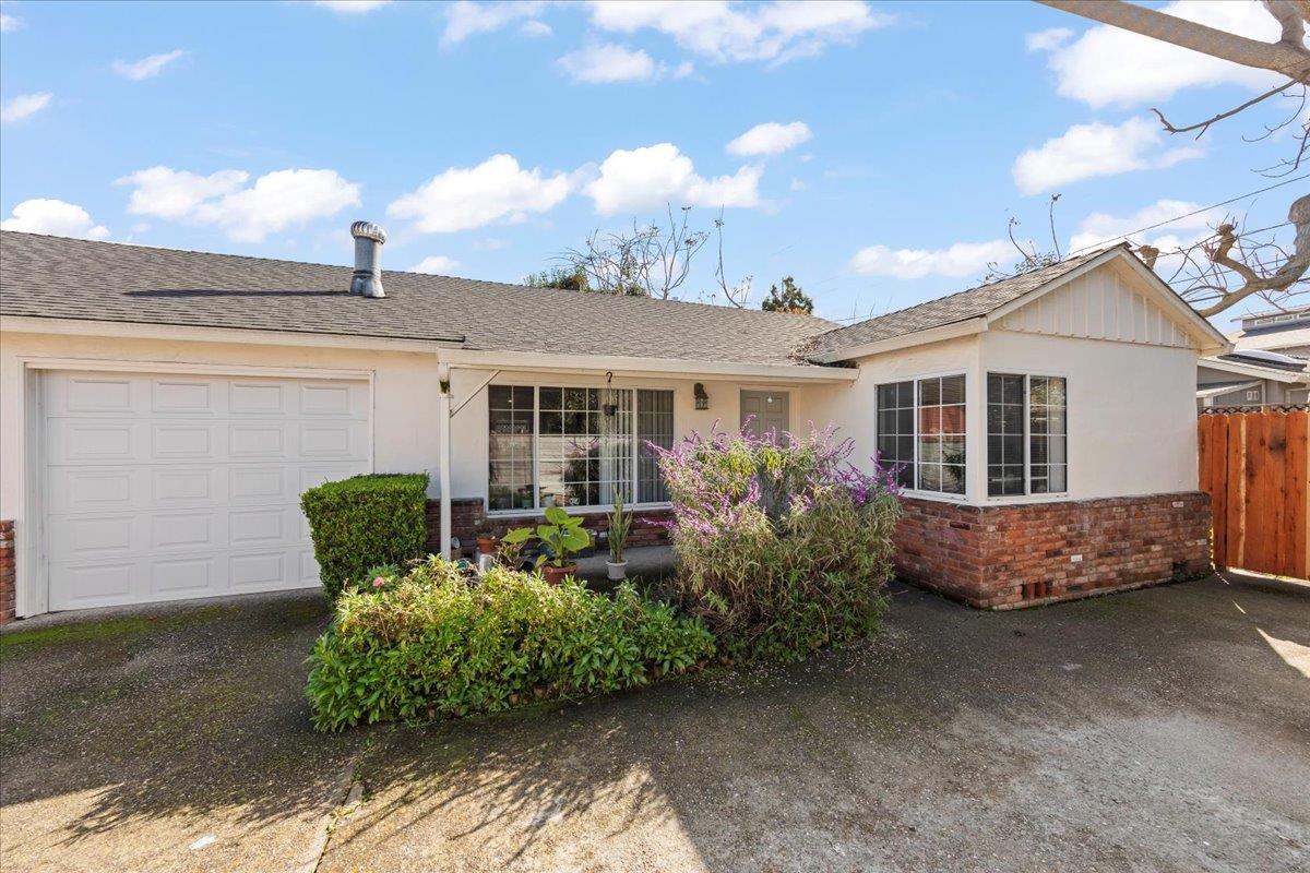 1973 Bird Avenue