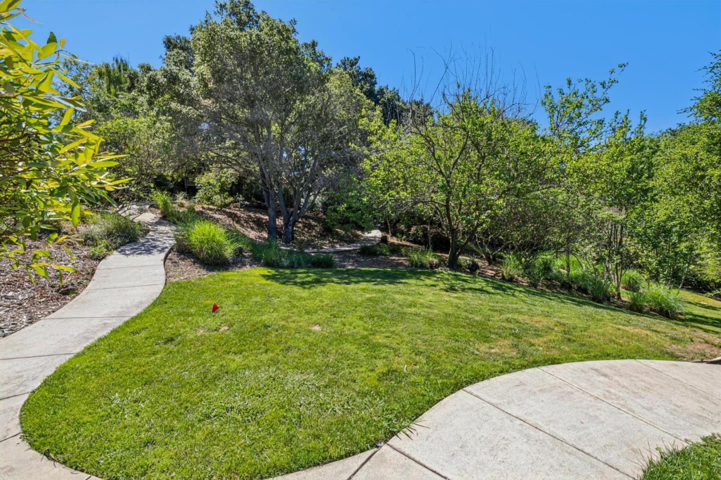140 Dean RD