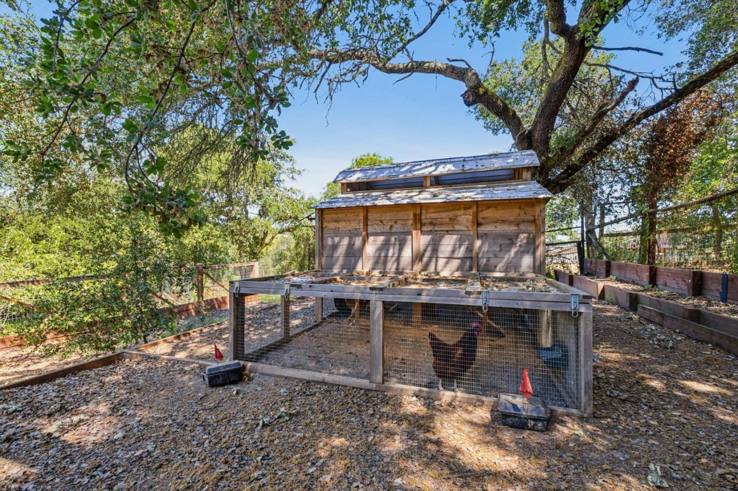 140 Dean RD