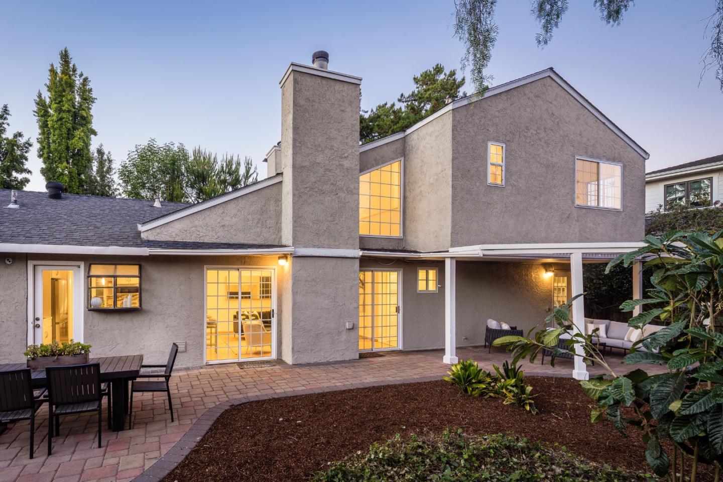 3248 Clifton Court