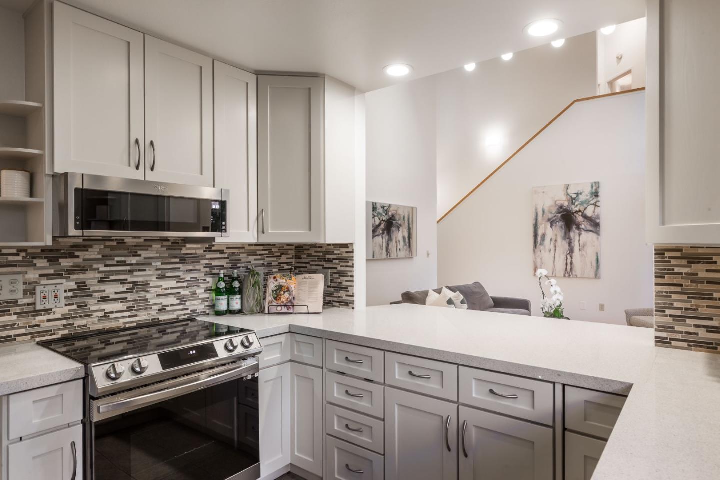3248 Clifton Court