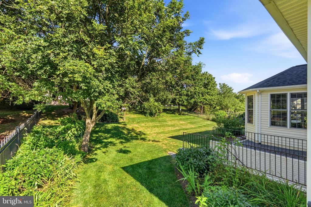1809 KINGS FOREST TRAIL
