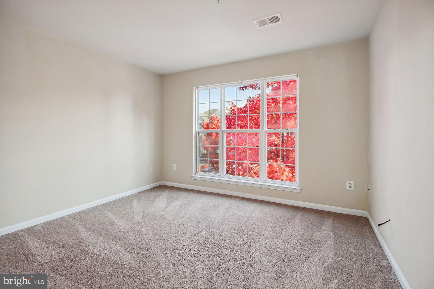 108 FEATHERSTONE PLACE