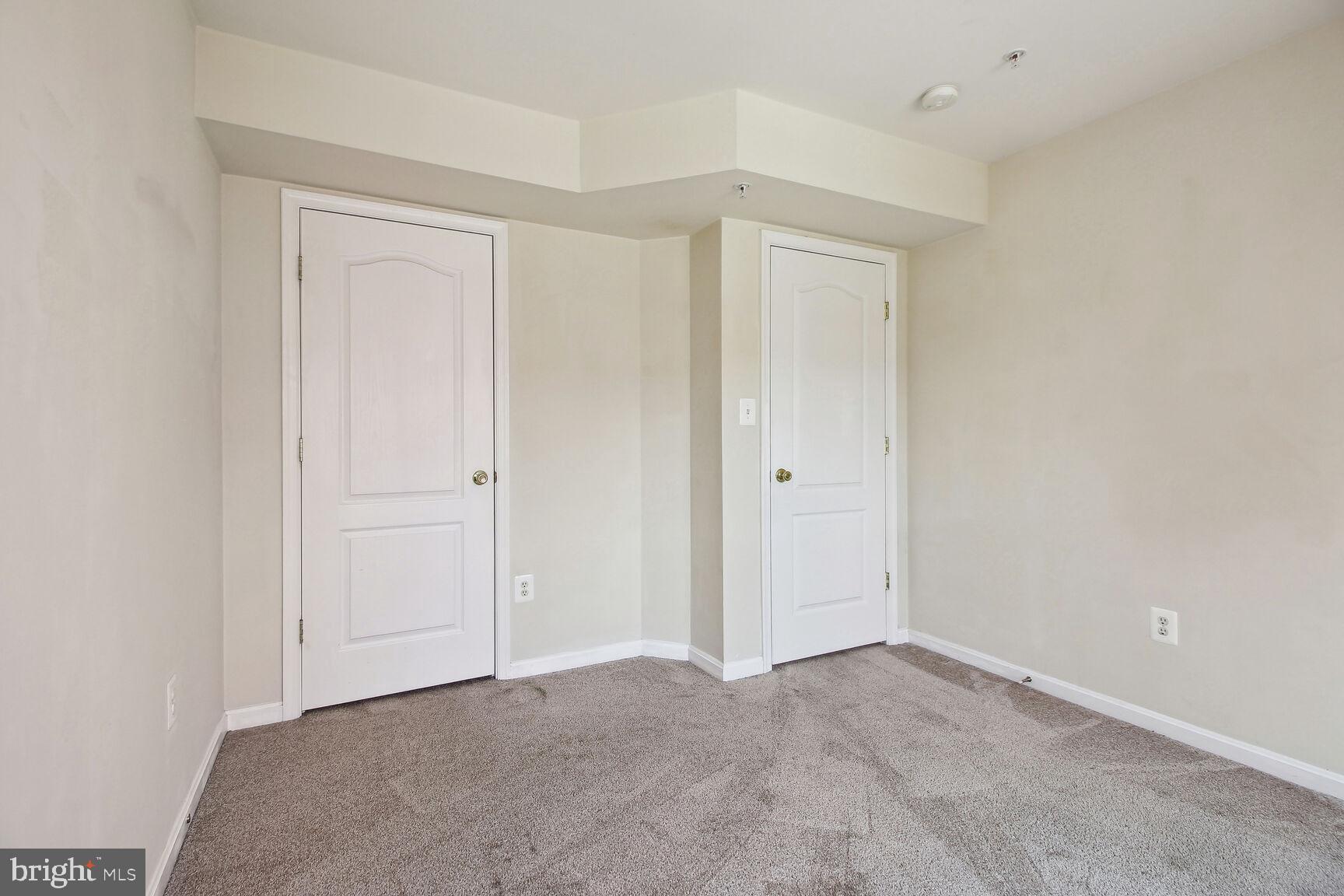 108 FEATHERSTONE PLACE