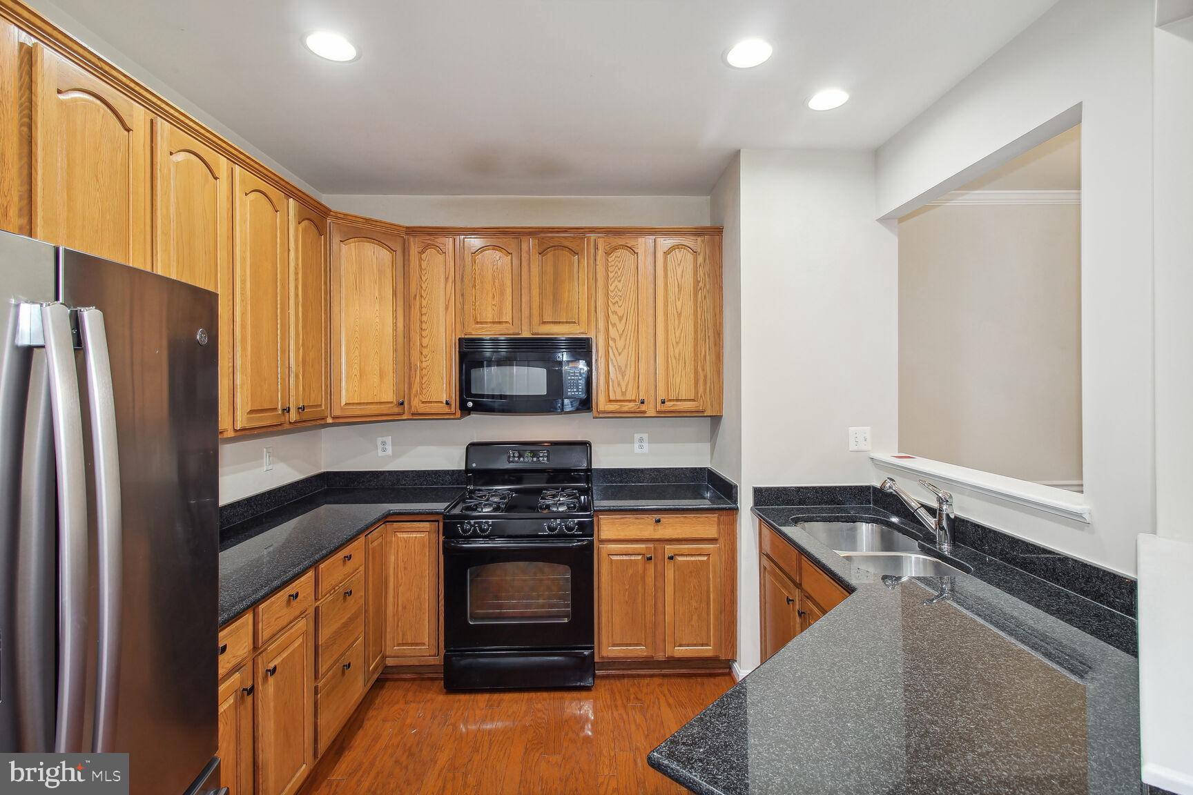 108 FEATHERSTONE PLACE