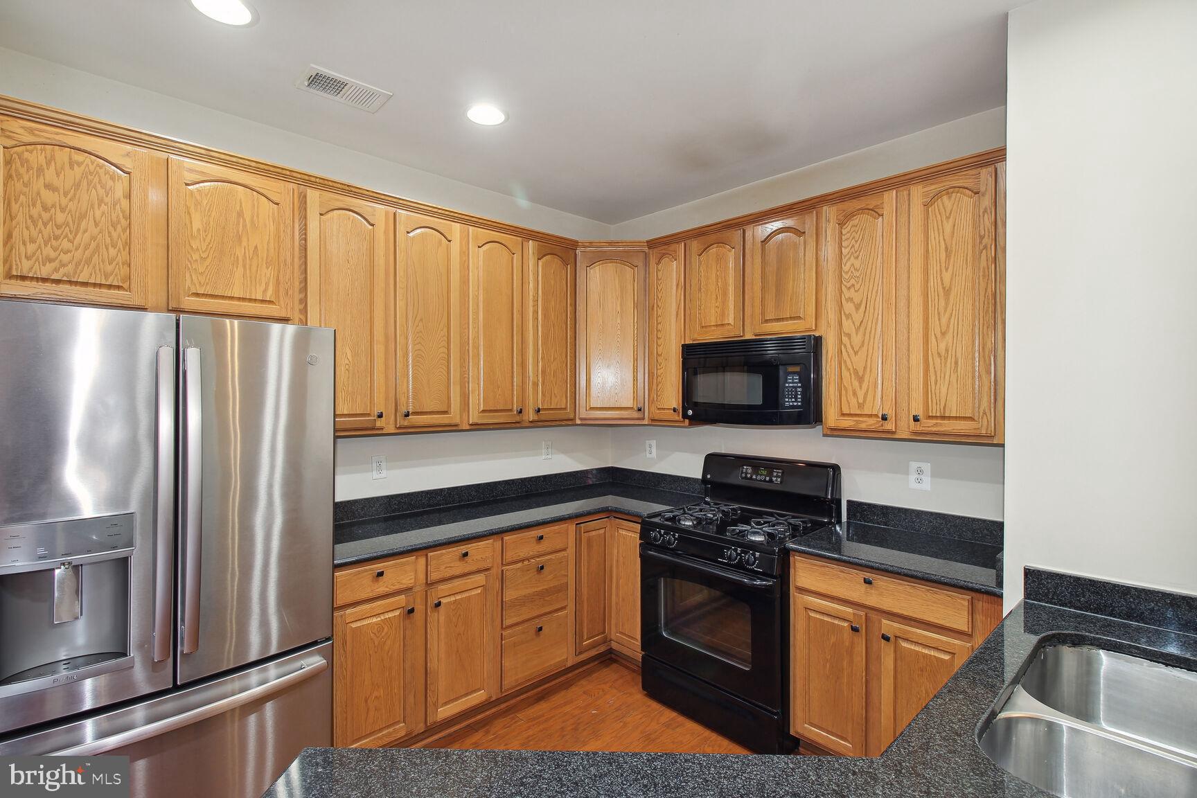 108 FEATHERSTONE PLACE