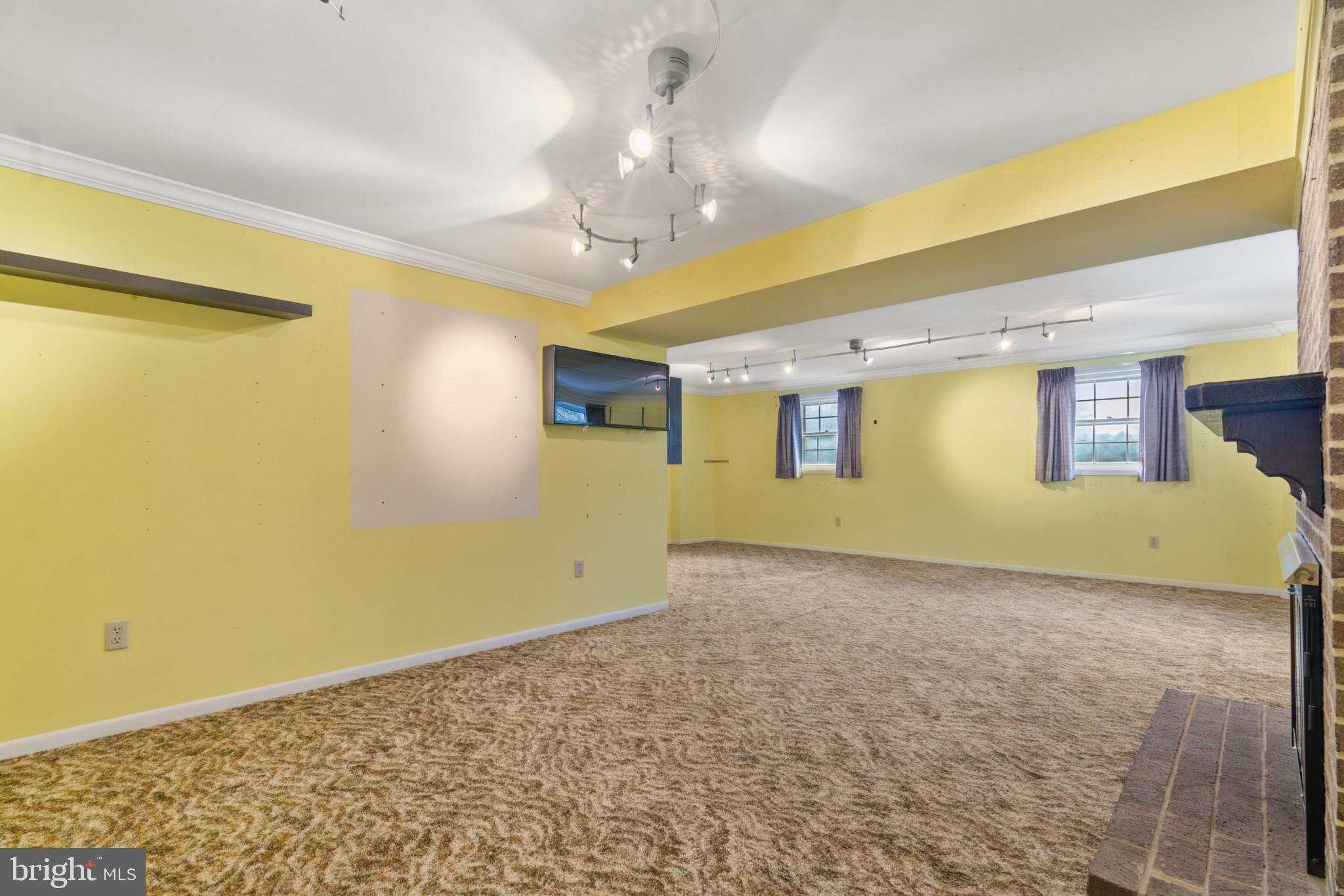 5804 CATOCTIN VISTA DRIVE