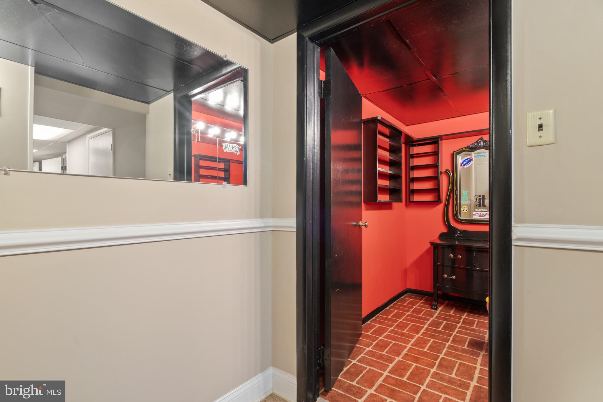 5804 CATOCTIN VISTA DRIVE