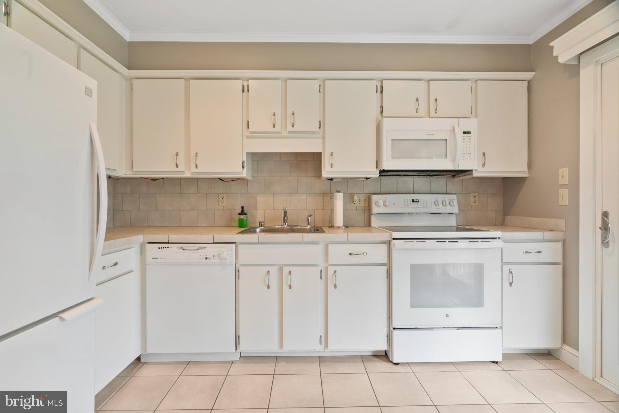 5804 CATOCTIN VISTA DRIVE