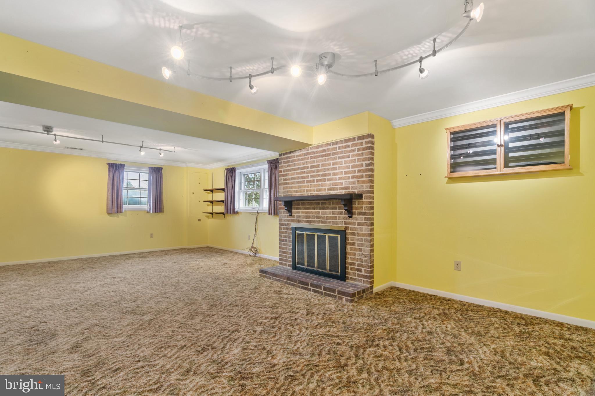 5804 CATOCTIN VISTA DRIVE