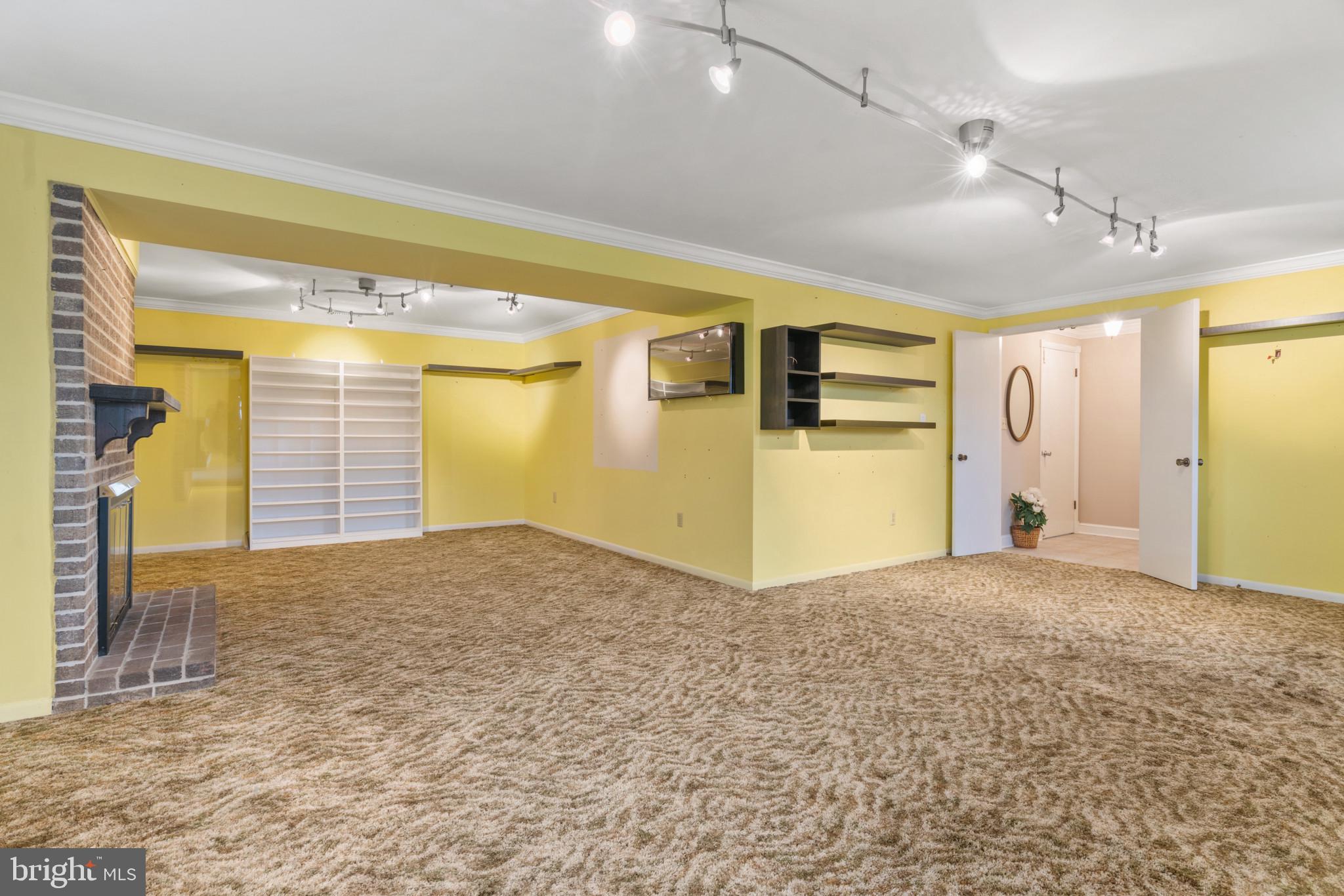 5804 CATOCTIN VISTA DRIVE