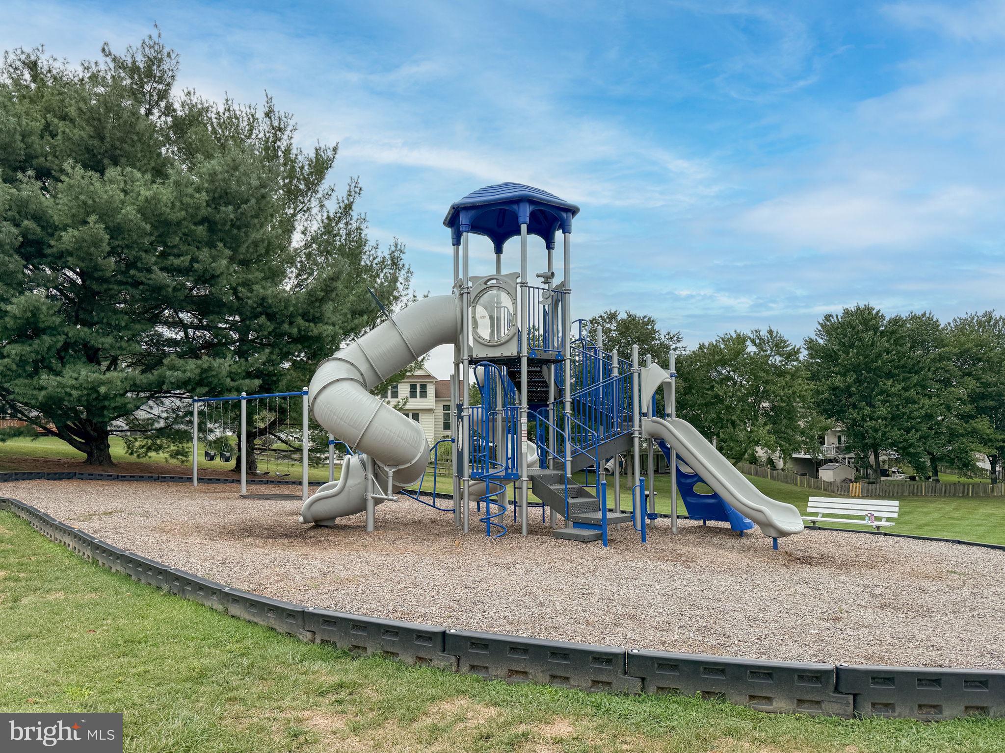 6501 SPRINGWATER CT 8402