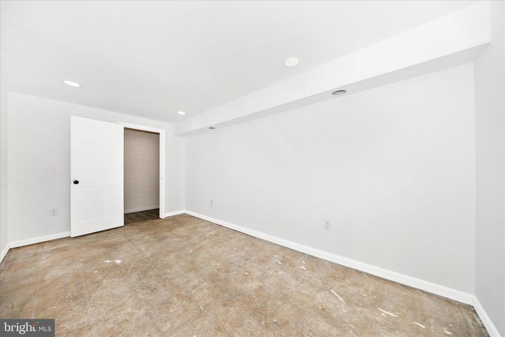 3007 GREEN VALLEY ROAD