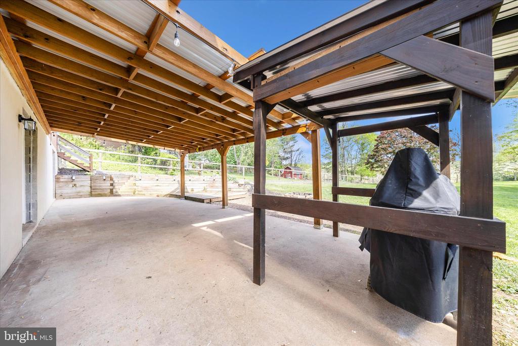 3007 GREEN VALLEY ROAD