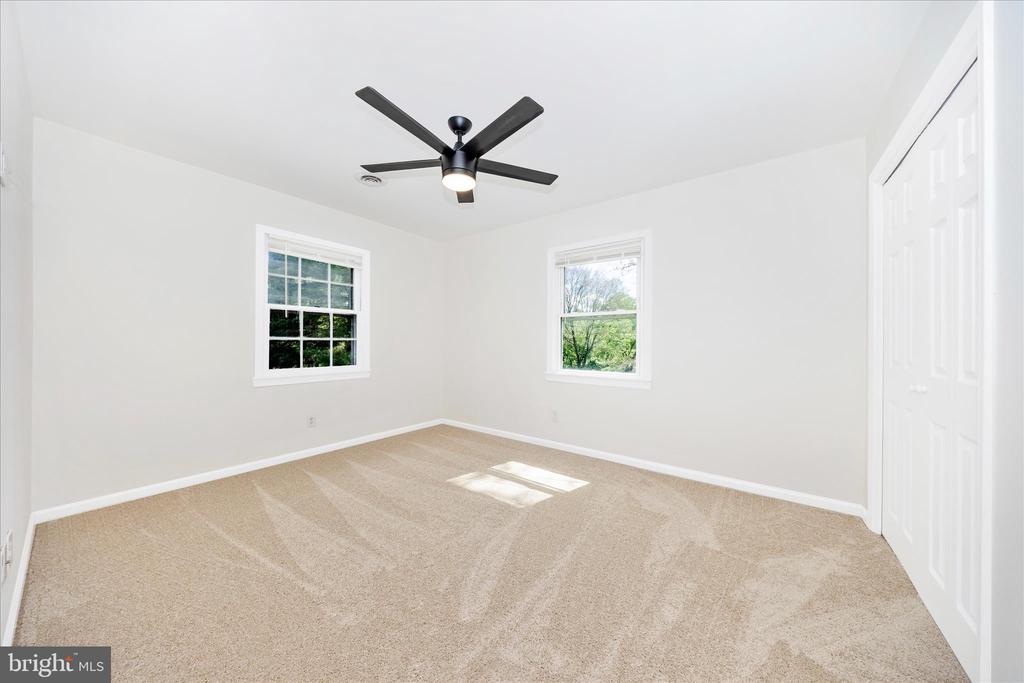 3007 GREEN VALLEY ROAD