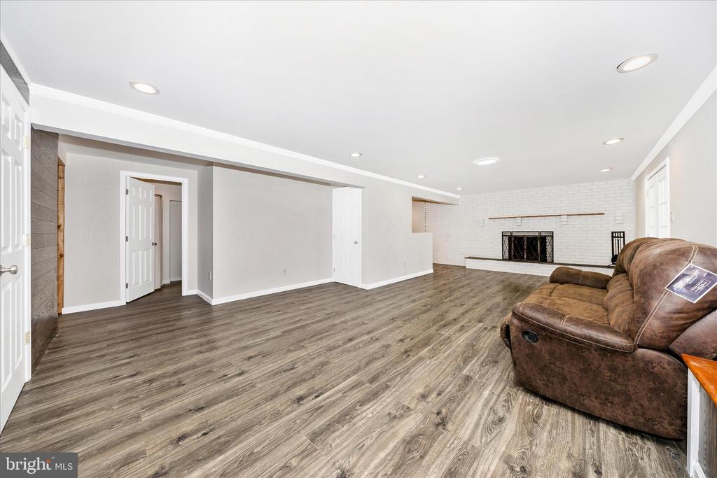 3007 GREEN VALLEY ROAD