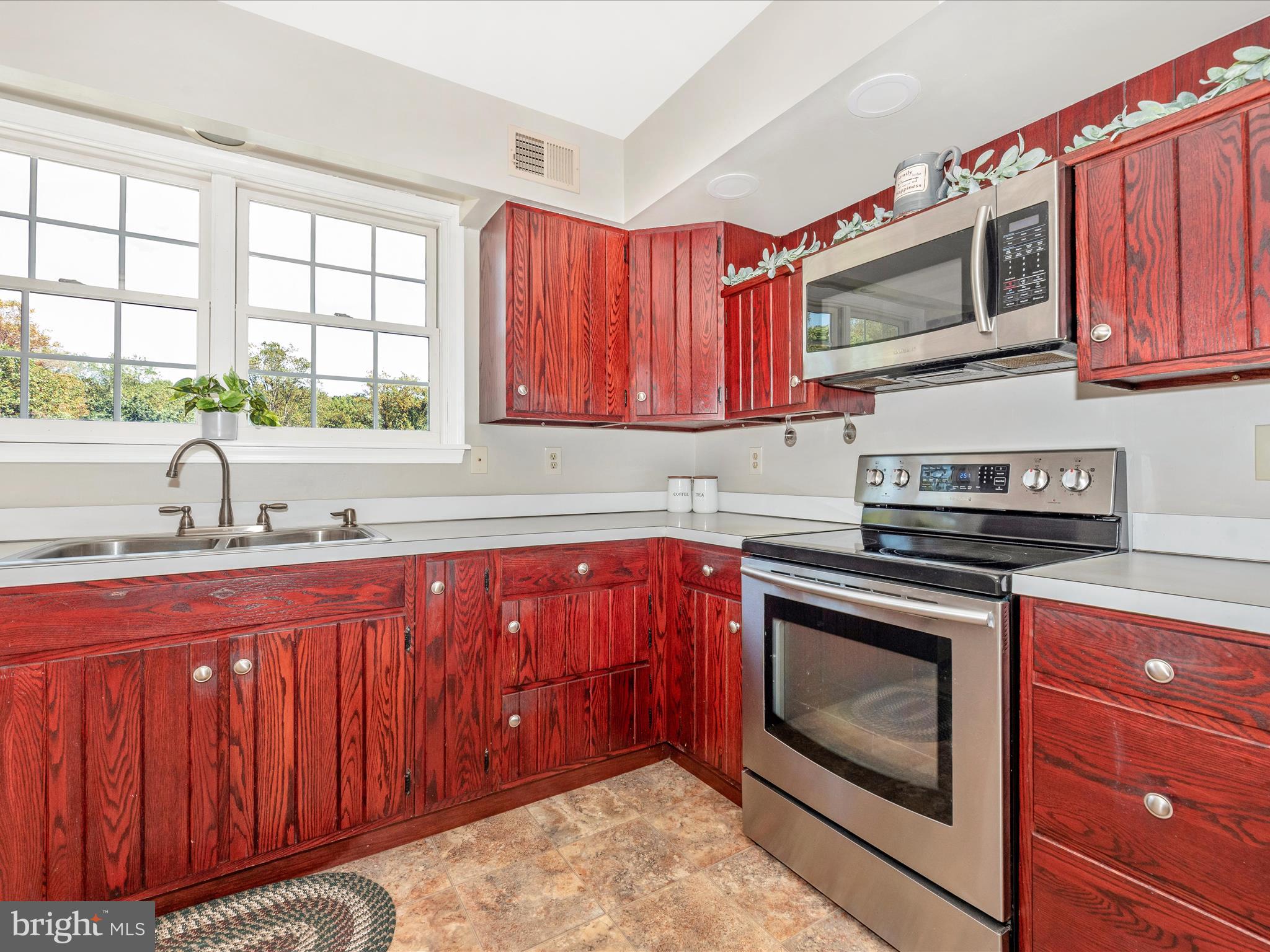 1855 LONG CORNER ROAD