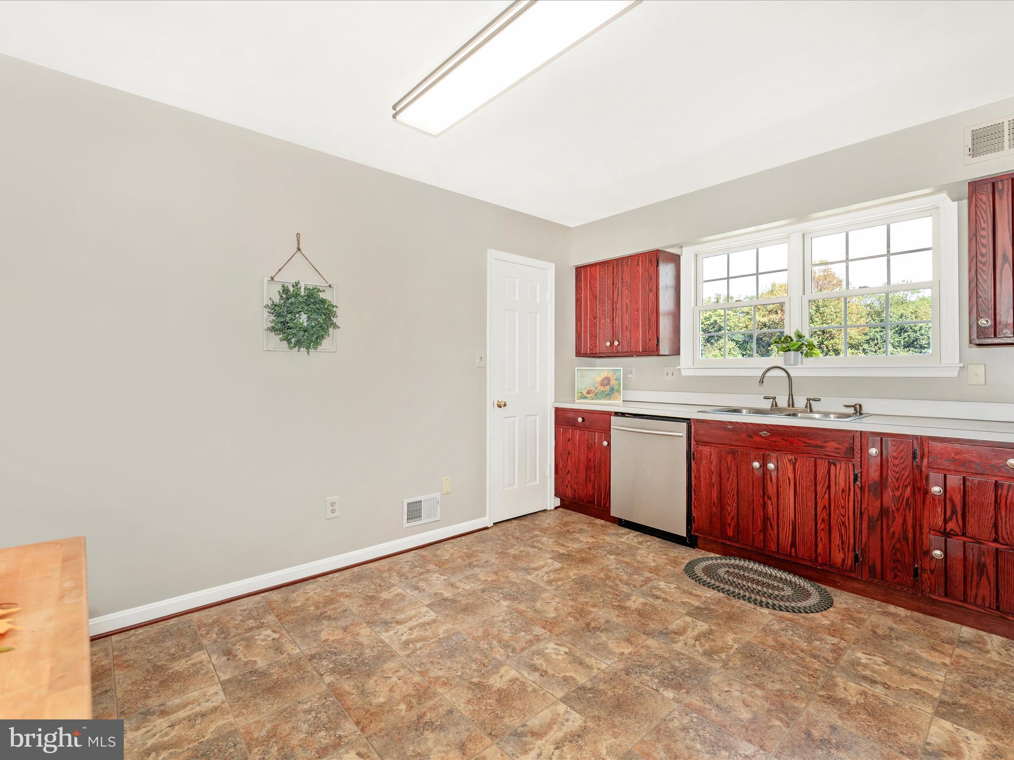 1855 LONG CORNER ROAD