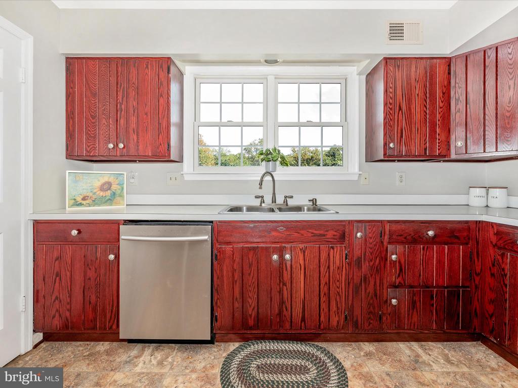 1855 LONG CORNER ROAD