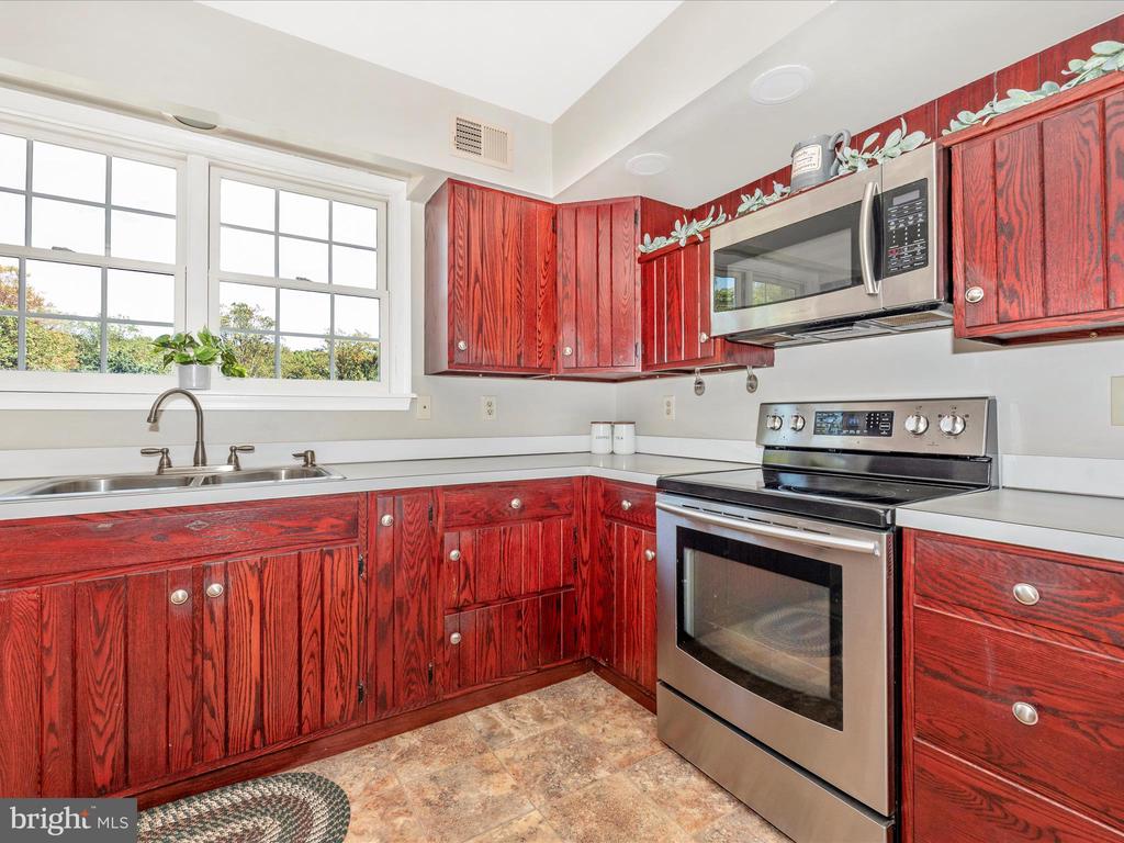 1855 LONG CORNER ROAD