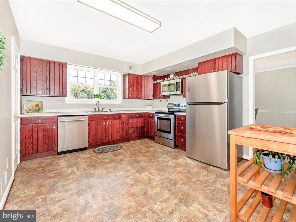 1855 LONG CORNER ROAD
