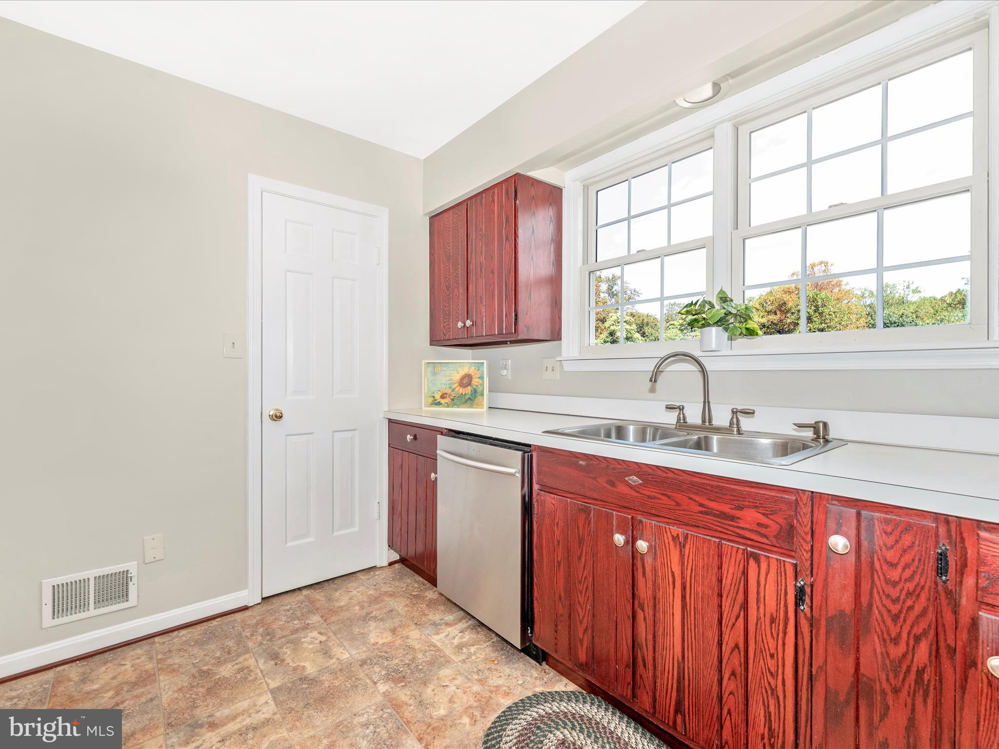 1855 LONG CORNER ROAD