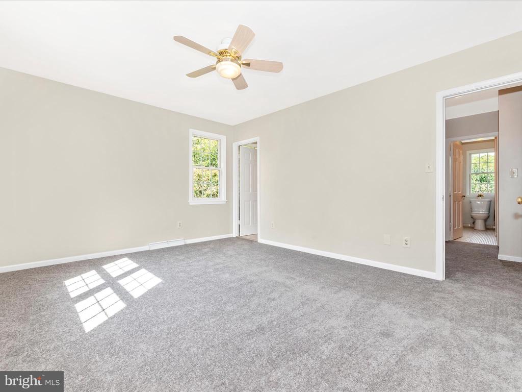 1855 LONG CORNER ROAD