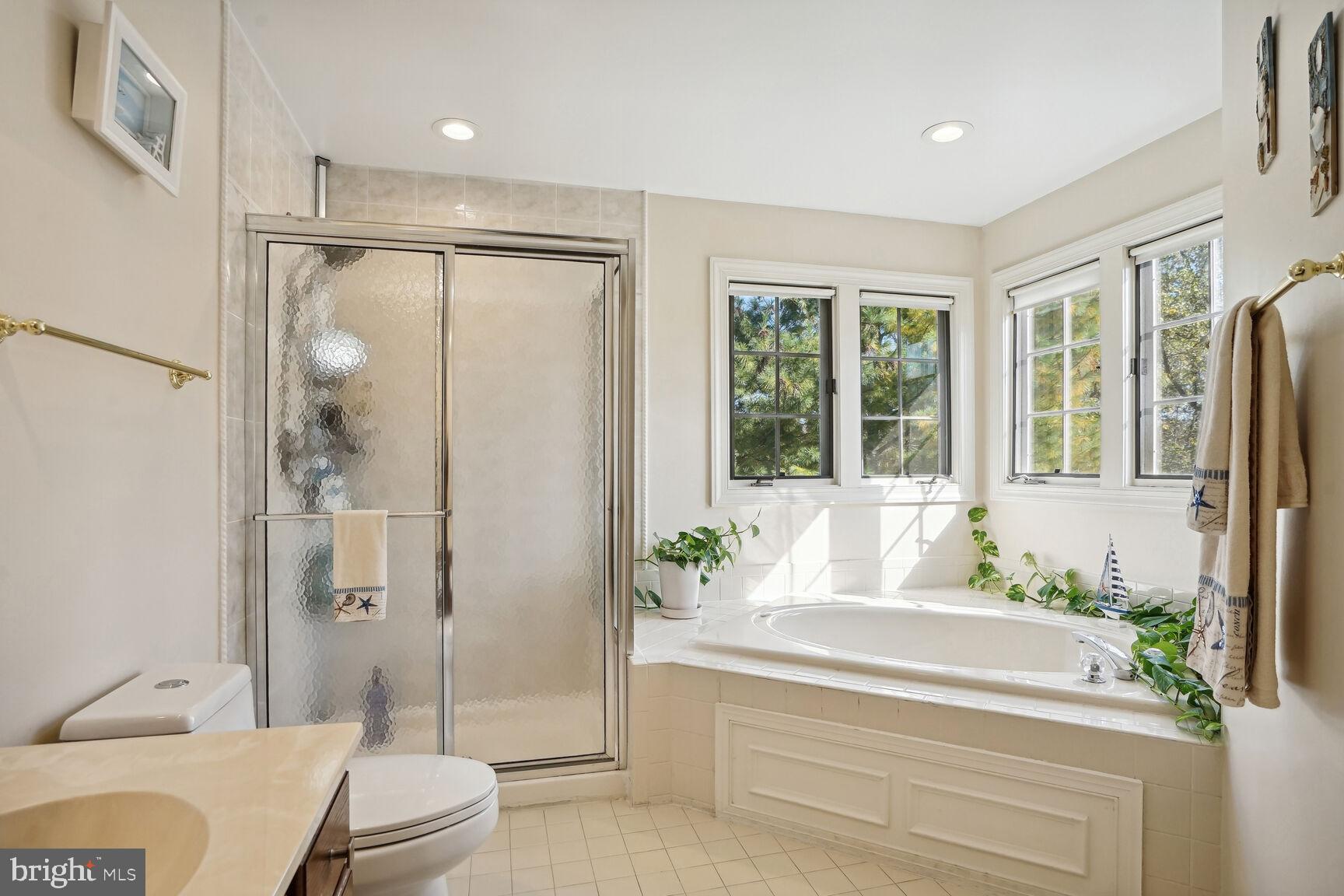 217 LOWER COUNTRY DRIVE